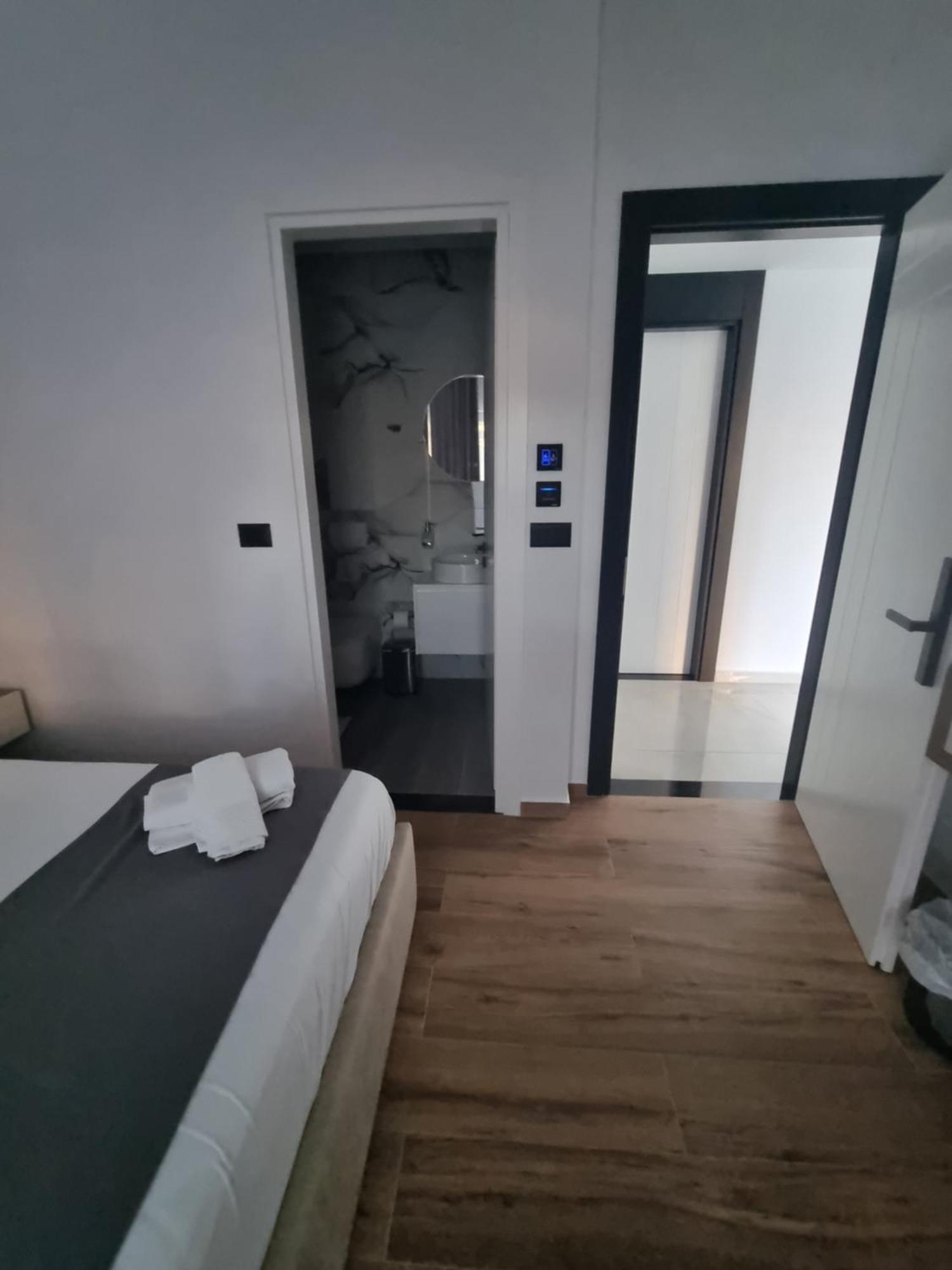 Zacaj Hotel Ksamil Exteriör bild